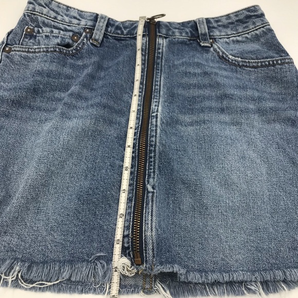Free People mini skirt denim jean zipper size 2 or 26 - Picture 11 of 11